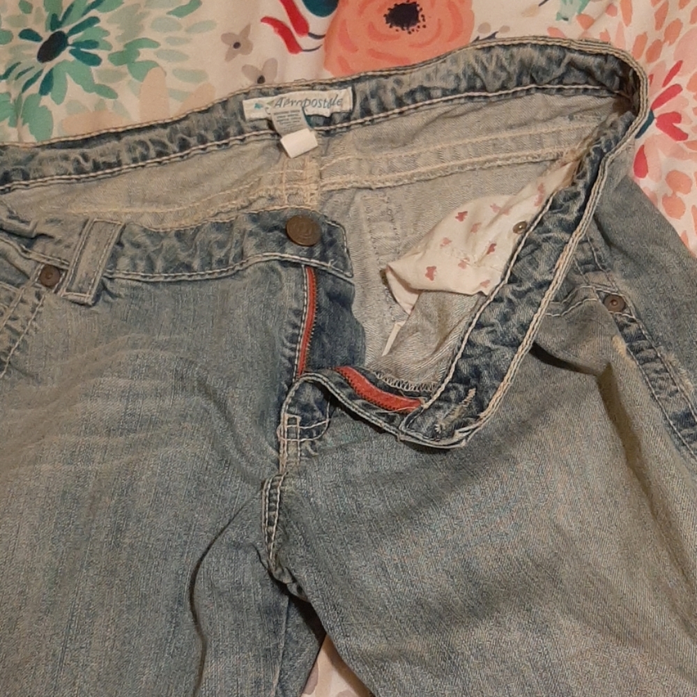 Capris - Picture 3 of 3